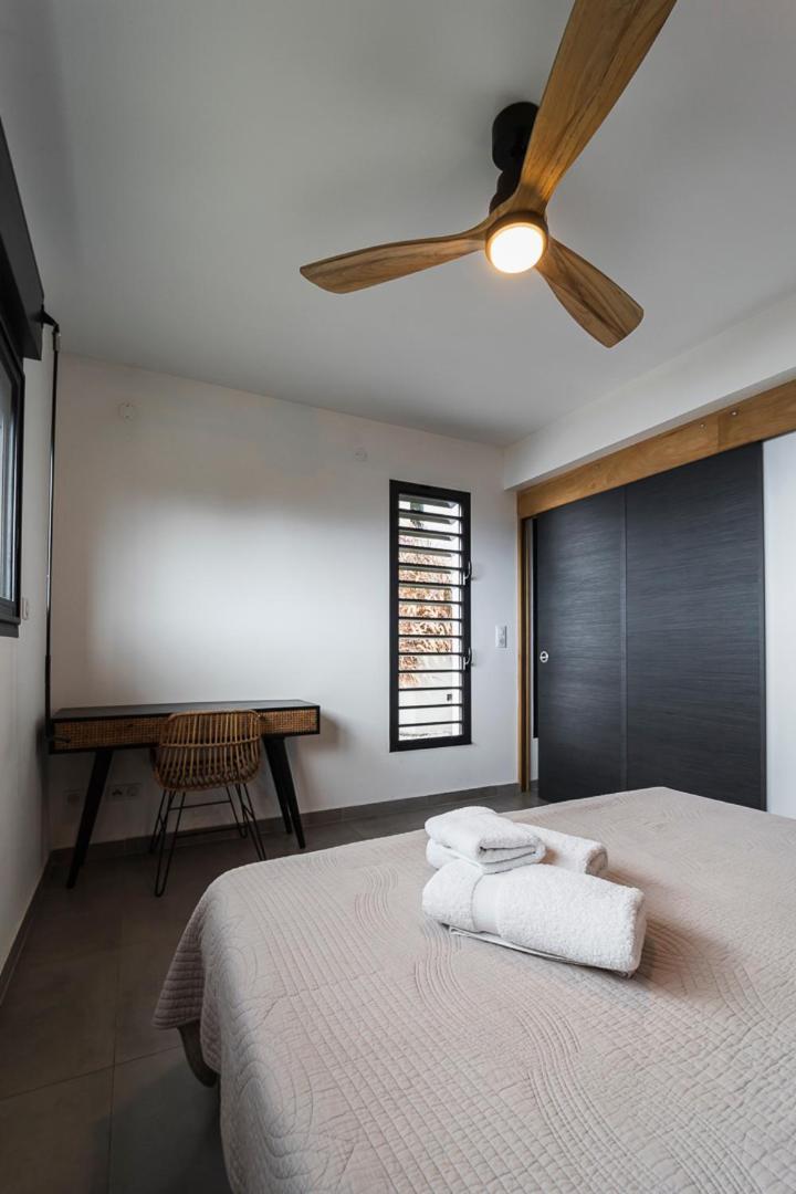 Ocean Sunset Apartment แซ็งต์-เลอ ภายนอก รูปภาพ
