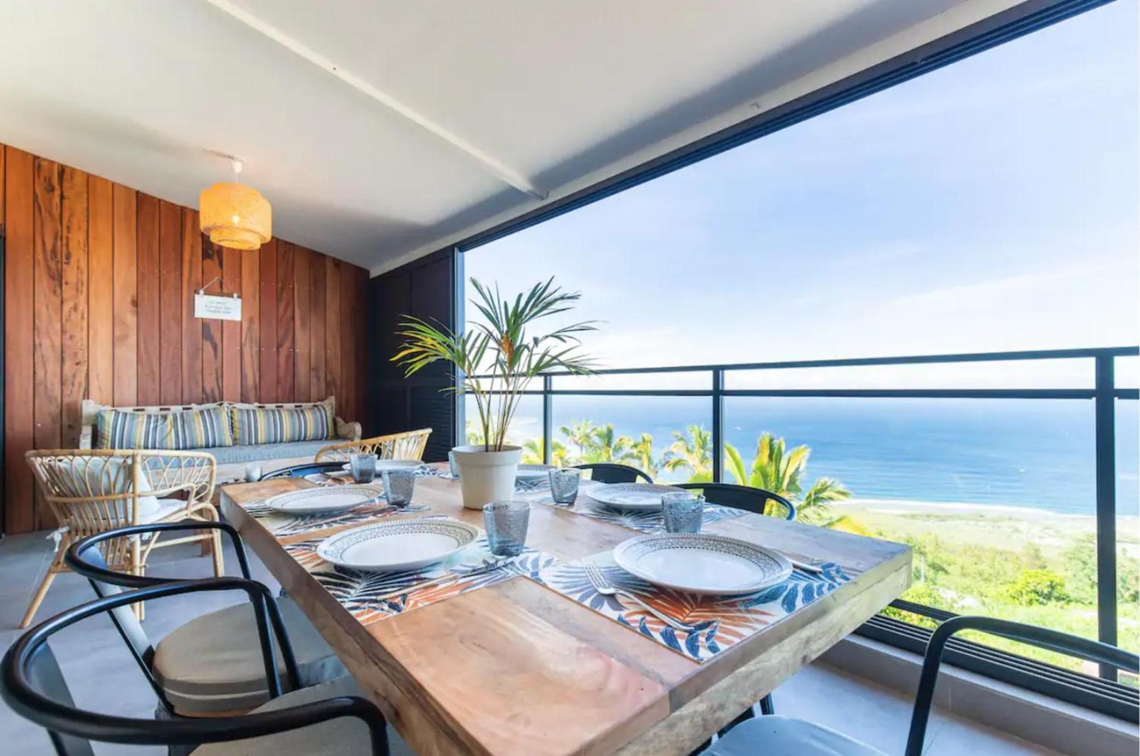 Ocean Sunset Apartment แซ็งต์-เลอ ภายนอก รูปภาพ