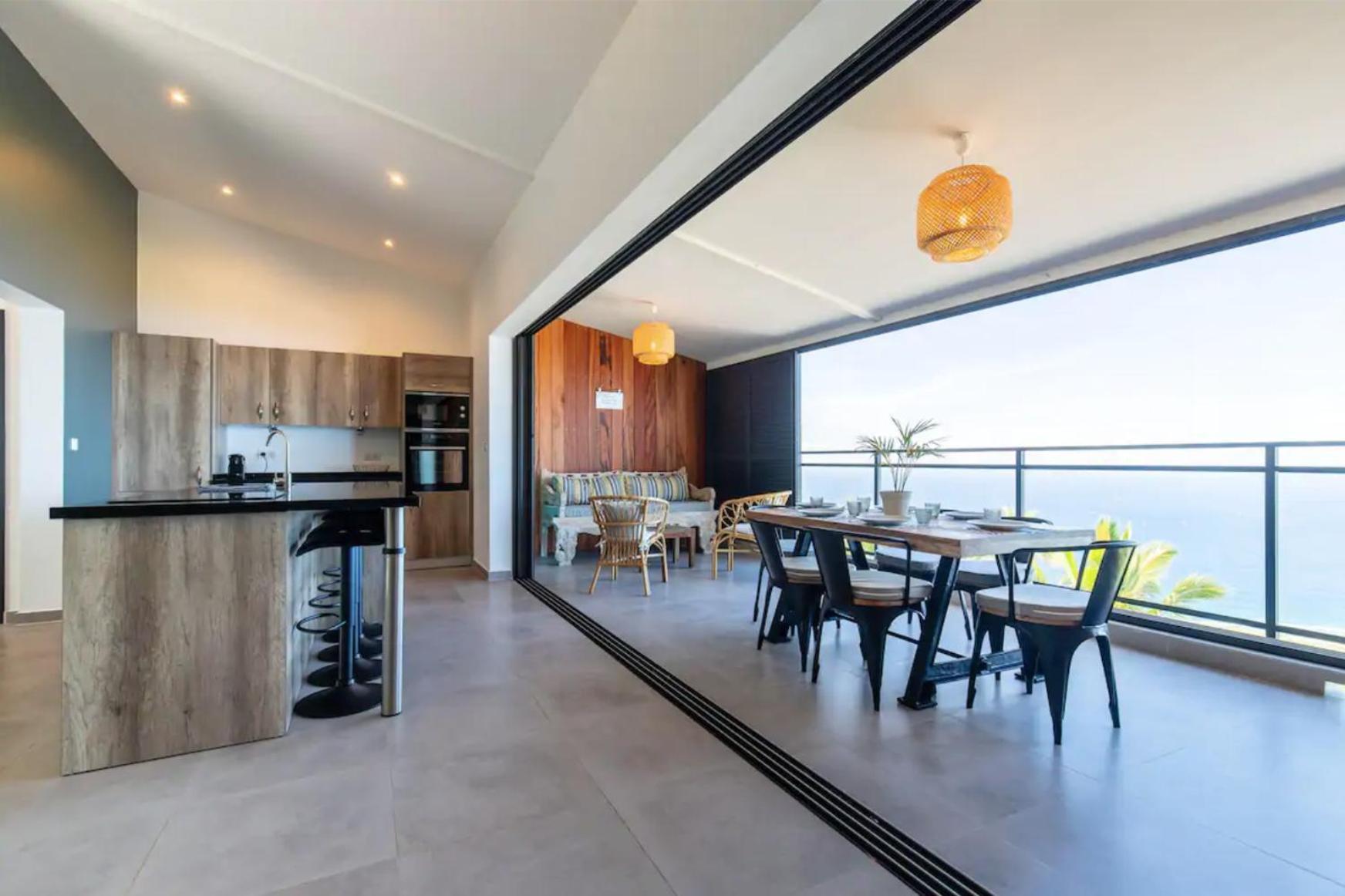 Ocean Sunset Apartment แซ็งต์-เลอ ภายนอก รูปภาพ
