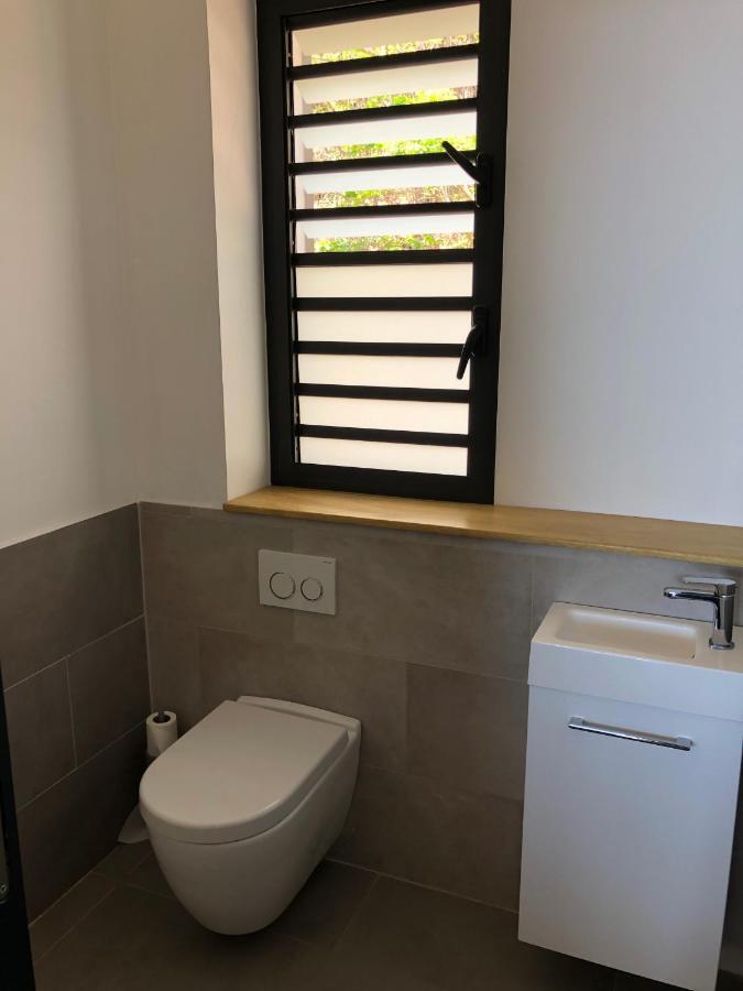 Ocean Sunset Apartment แซ็งต์-เลอ ภายนอก รูปภาพ